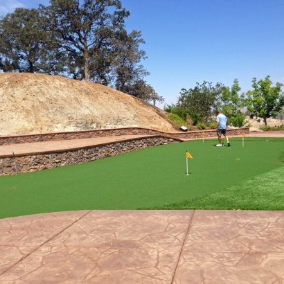 Golf Putting Greens Millis Massachusetts Artificial Grass