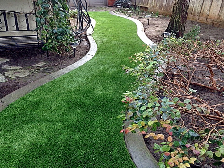 Artificial Grass Pepperell Massachusetts Landscape Front