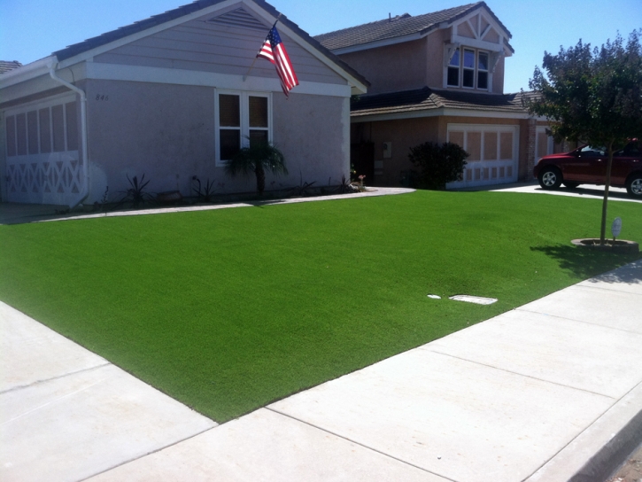 Fake Grass New Salem Massachusetts Lawn Front Yard