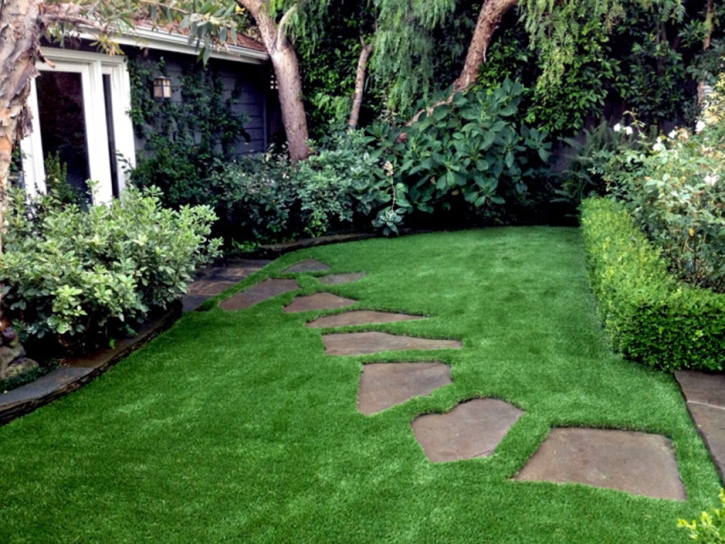 Fake Grass South Duxbury Massachusetts Lawn Front Yard