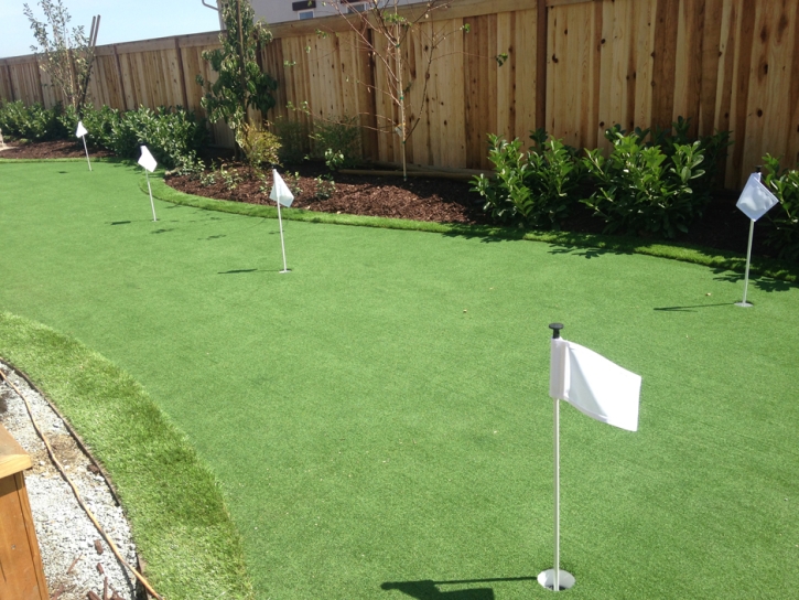 Golf Putting Greens Wilmington Massachusetts Synthetic Grass