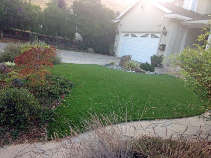 Synthetic Grass Pelham New Hampshire Landscape Front Yard